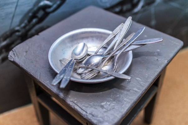 DDRcslkMLRM Камера заключенного